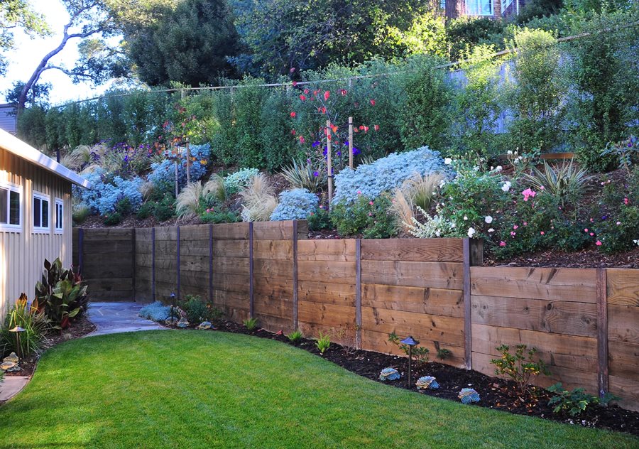 6 Benefits of a Timber Retaining Wall