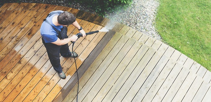 Do You Have To Pressure Wash A House Before Painting?